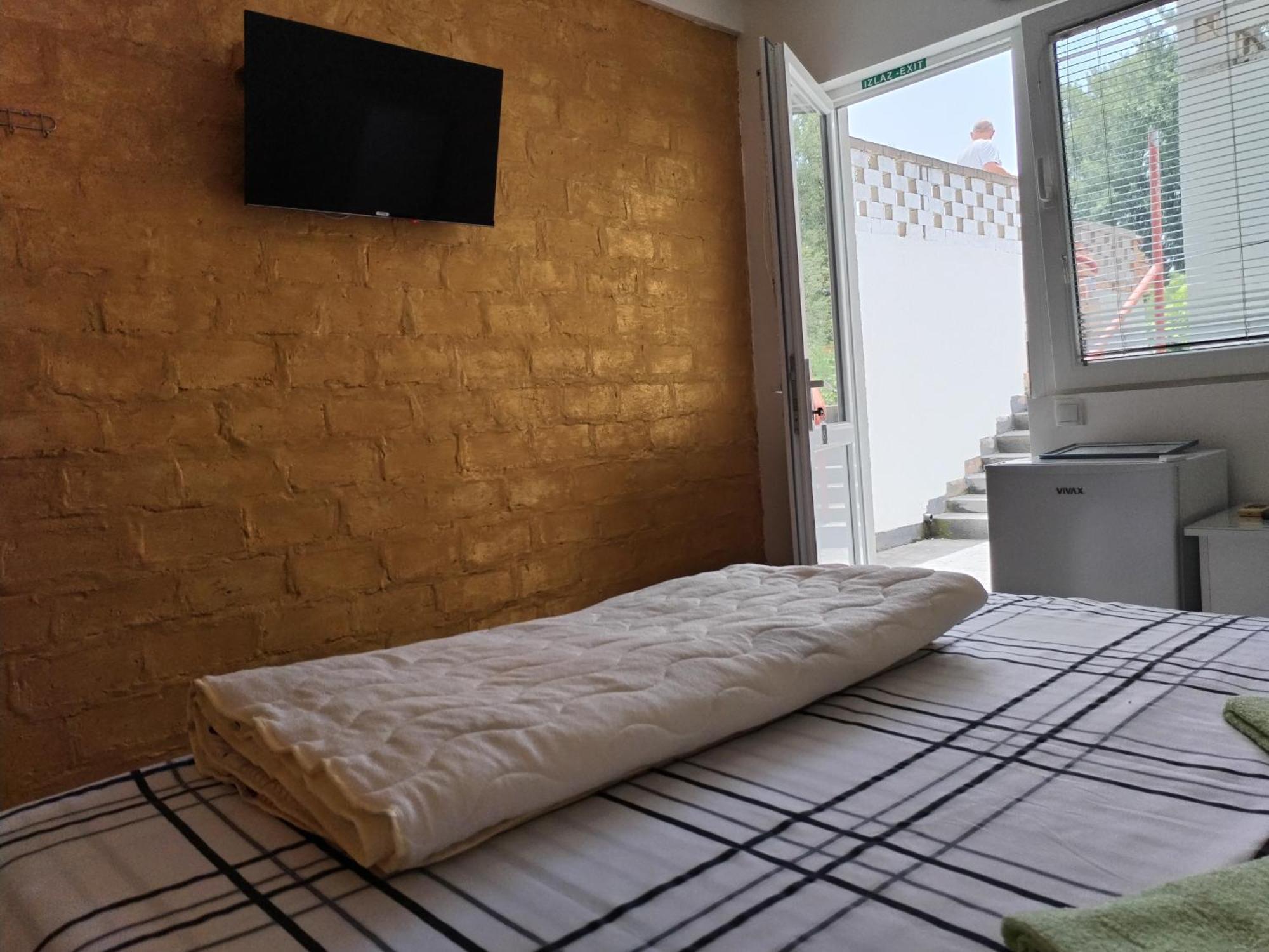Bankers Guest House Veliko Gradiste Phòng bức ảnh