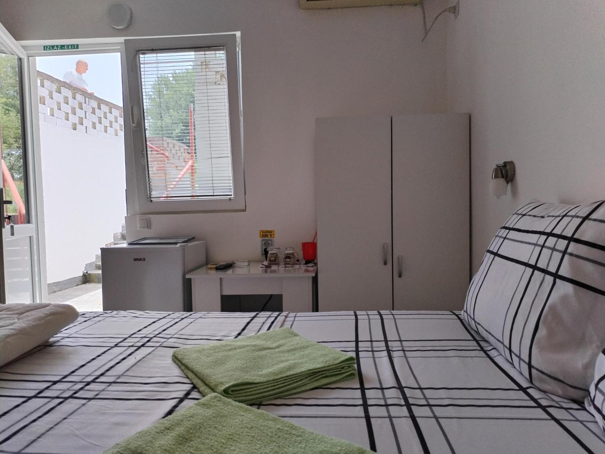Bankers Guest House Veliko Gradiste Phòng bức ảnh