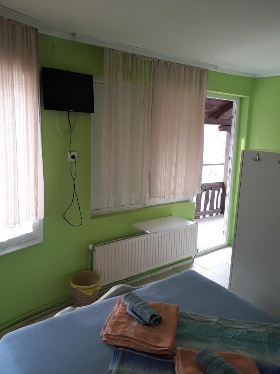 Bankers Guest House Veliko Gradiste Ngoại thất bức ảnh